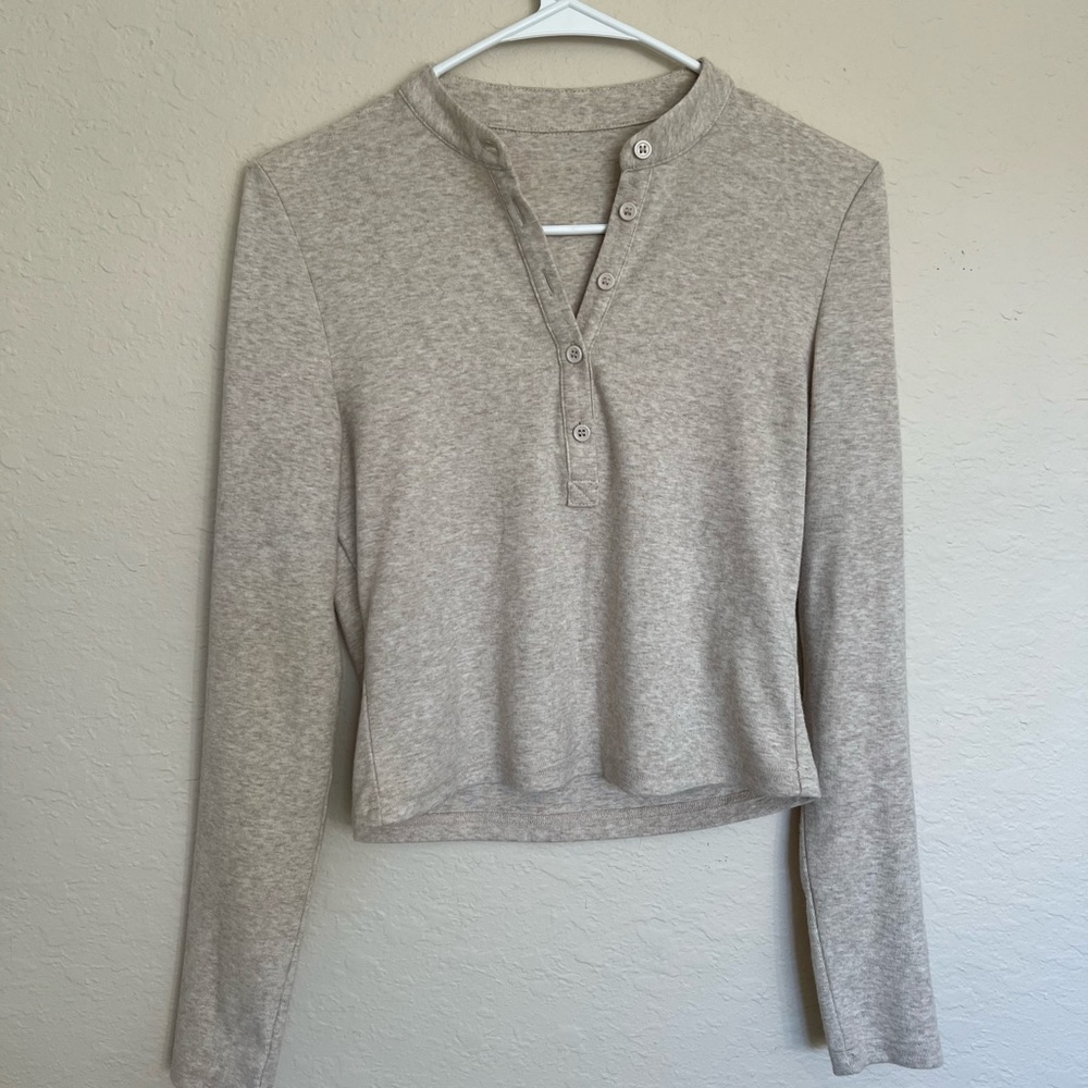 Shein MOTF Premium Slim Henley Cropped T-Shirt Size 6